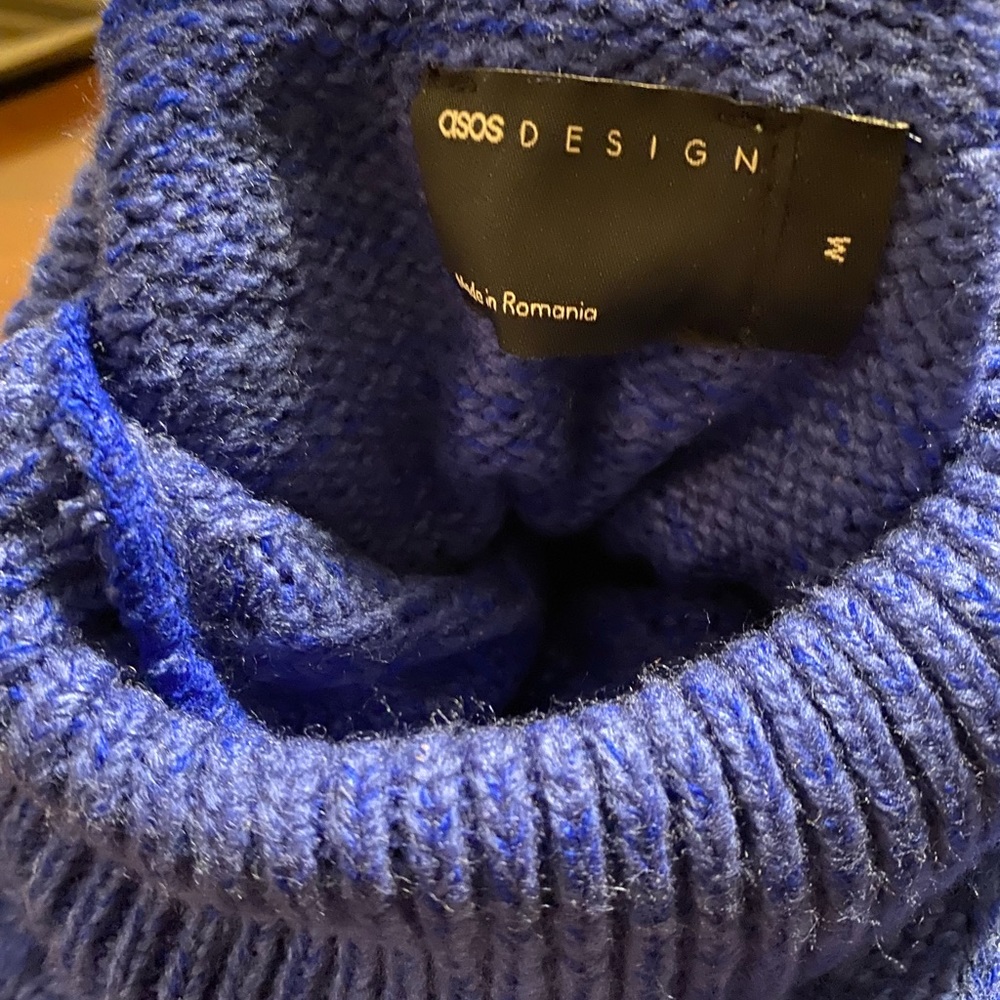 Cisco men sweater